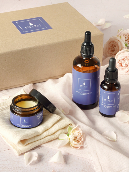 Picture of Rose and Frankincense Deluxe Gift set.