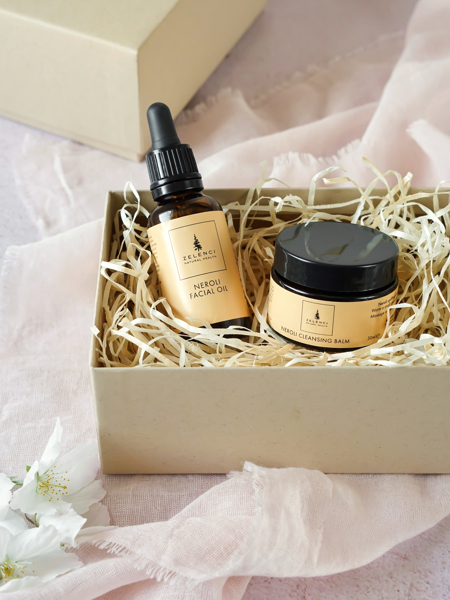 Picture of Neroli Cleansing Balm and Facial Oil Gift Set.